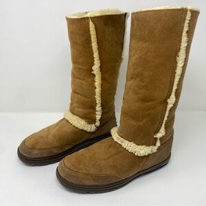 UGG Australia Sundance 5325 II Boots Womens 6 Chestnut Sheepskin